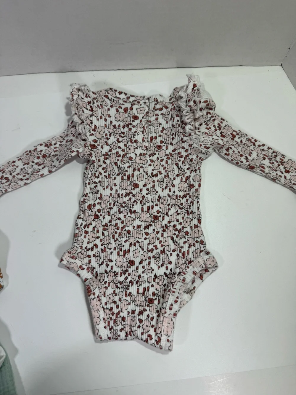 Infant 3-Pack Bodysuit & Dress Outfits in Green, White & Pink Floral